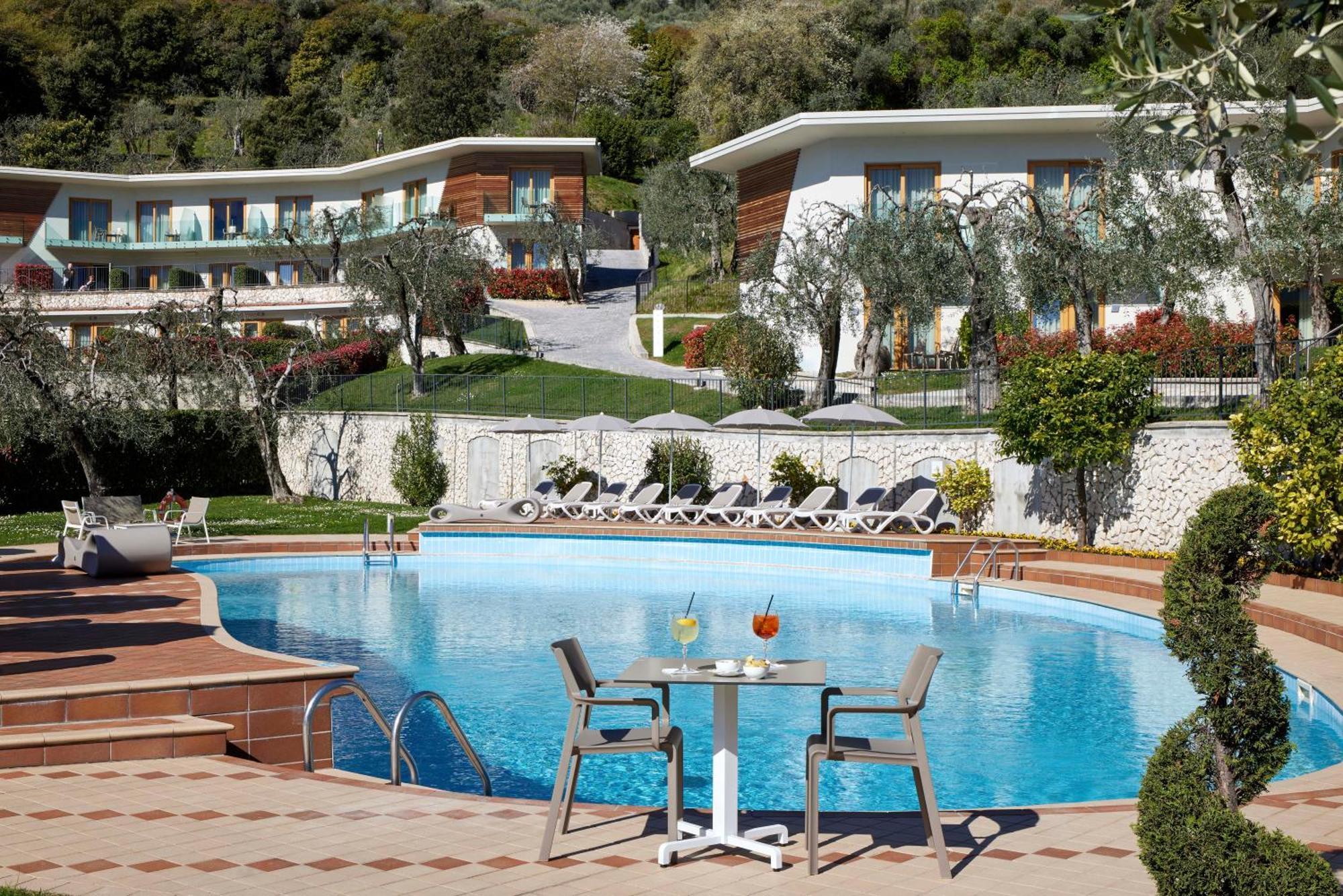 Hotel Atilius - Adults Only Limone sul Garda Εξωτερικό φωτογραφία