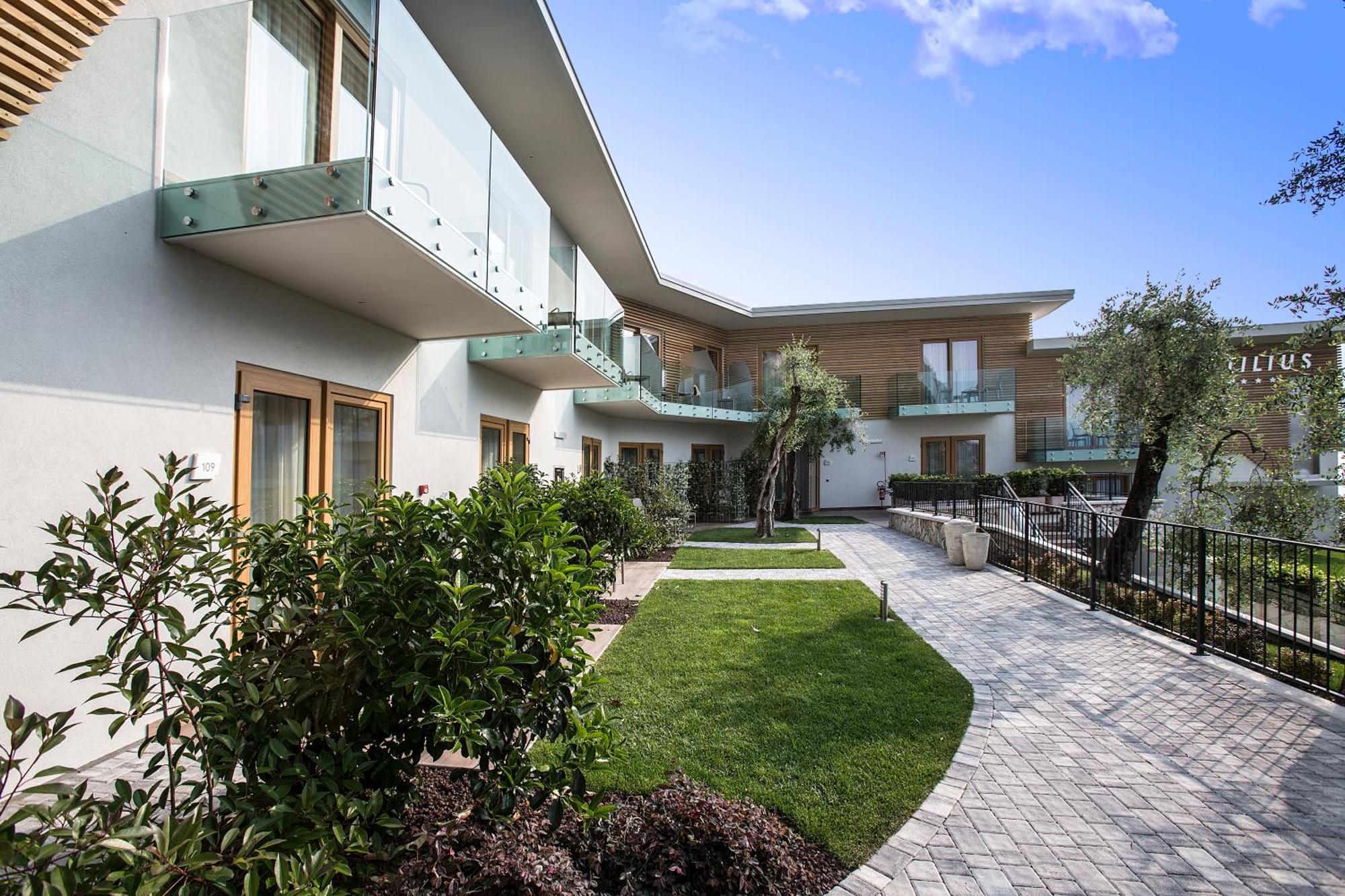 Hotel Atilius - Adults Only Limone sul Garda Εξωτερικό φωτογραφία